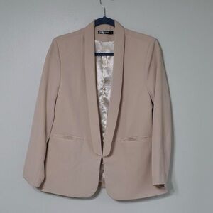 Elegant Beige Women's Blazer